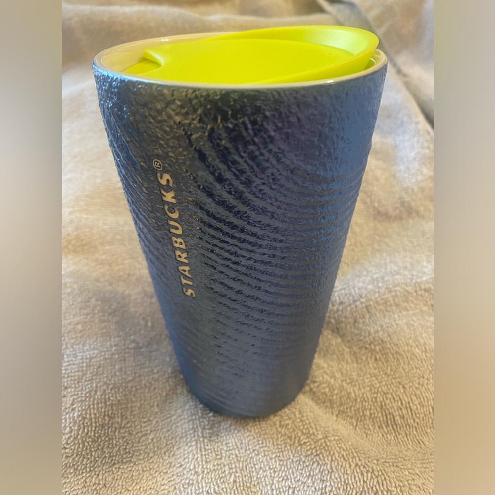 New! Starbucks 12oz Mug with Lid